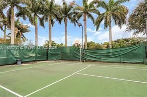 Exterior, Tennis Courts