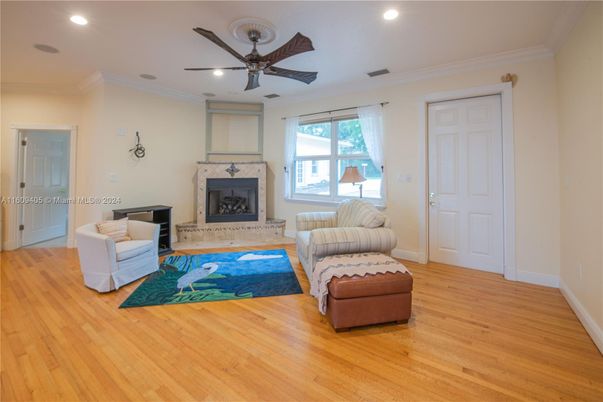 Fireplace, Interior, Living room, Recessed Lighting, Wood Texture Flooring