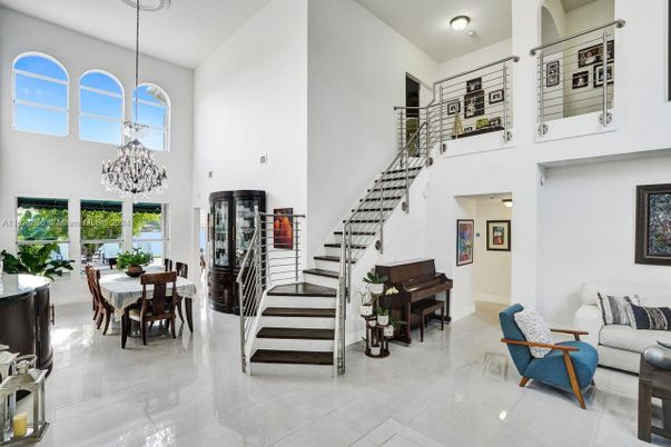 Dining room, Interior, Pendant Lights, Piano