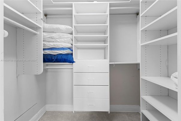Interior, Walk-in Closets