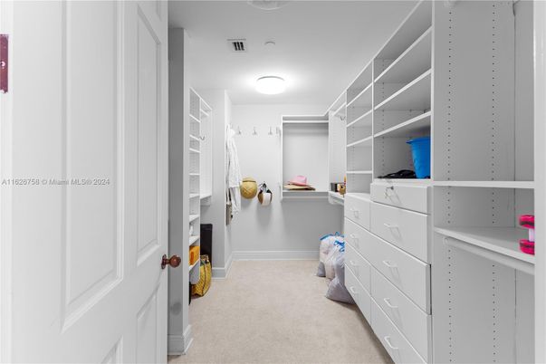 Interior, Walk-in Closets