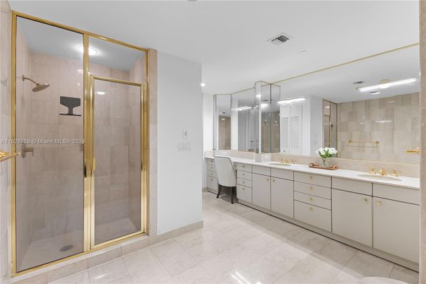 Bathroom, Dual Sink Vanities, Glass Shower, Interior, Recessed Lighting