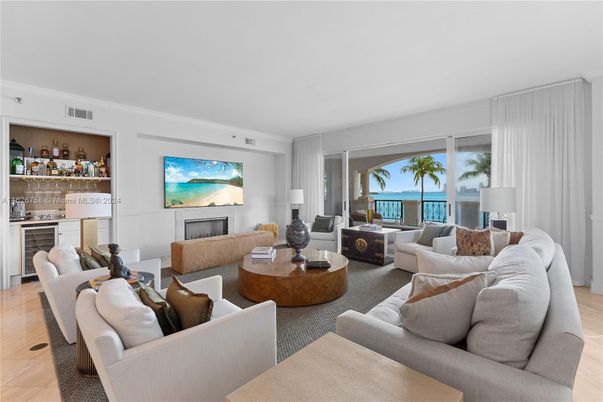 Fireplace, Interior, Living room, Water