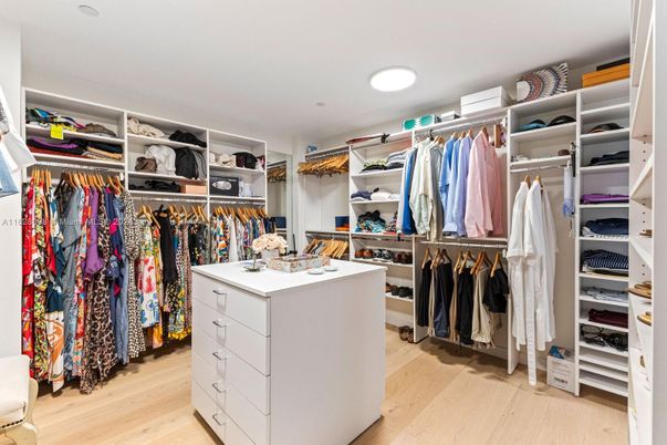 Interior, Recessed Lighting, Walk-in Closets, Wood Texture Flooring