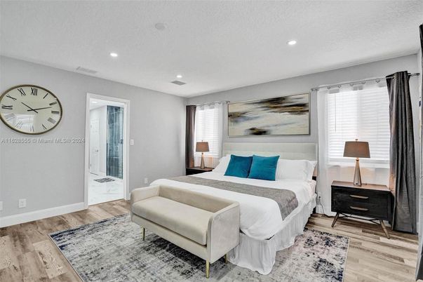 Bedroom, Interior, Recessed Lighting, Wood Texture Flooring