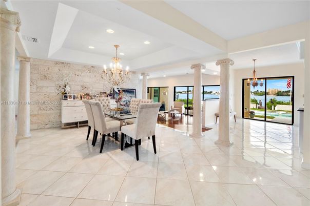 Chandelier, Dining room, Fireplace, Interior, Pendant Lights, Recessed Lighting, Stone Walls