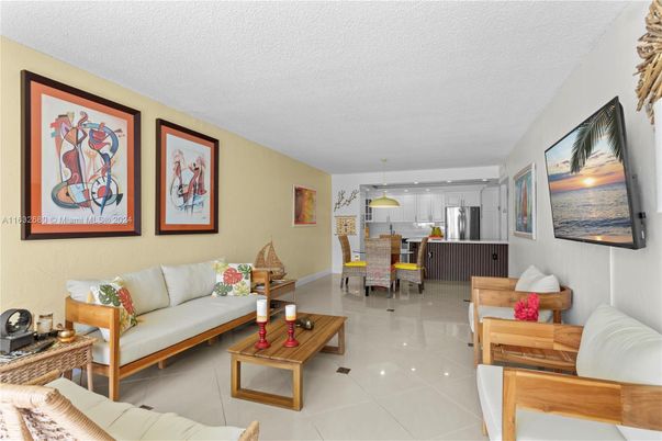 Dining room, Interior, Kitchen, Living room, Pendant Lights