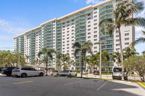 Exterior, Facade, Condo Building