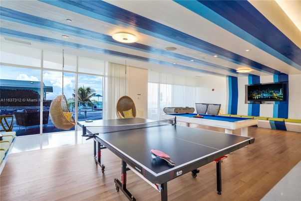 Billiard Table, Game Room, Interior, Recessed Lighting, Wood Texture Flooring