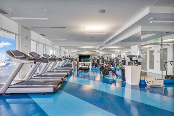 Fitness Equipment, Gym, Interior, Recessed Lighting