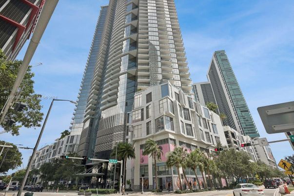Exterior, Facade, Condo Building