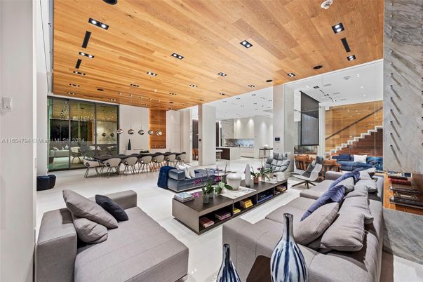 Dining room, Interior, Living room, Pendant Lights, Recessed Lighting, Wooden Ceilings
