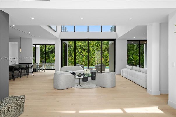 Dining room, Interior, Living room, Recessed Lighting, Wood Texture Flooring