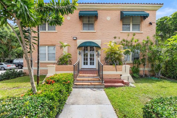 Exterior, Facade, Brick Facade, Mediterranean