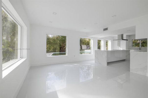 Empty room, Interior, Kitchen, Recessed Lighting