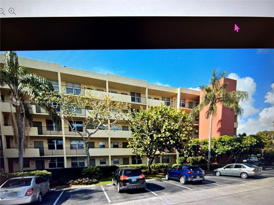 Exterior, Facade, Condo Building