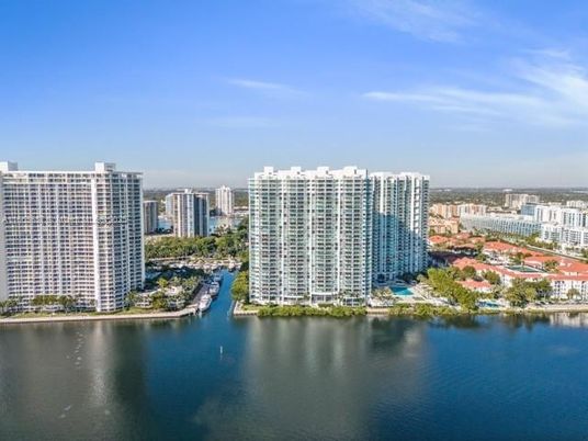 Exterior, Lake, Water