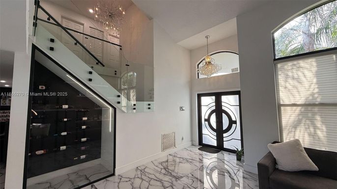 Chandelier, Interior, Marble, Pendant Lights
