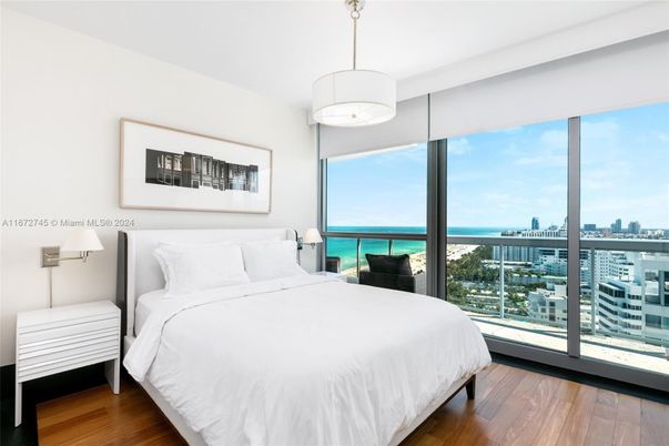 Bedroom, Interior, Water, Wood Texture Flooring
