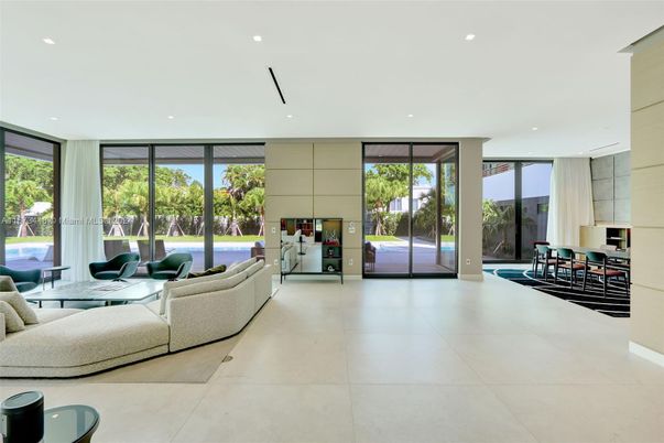 Dining room, Interior, Living room, Recessed Lighting
