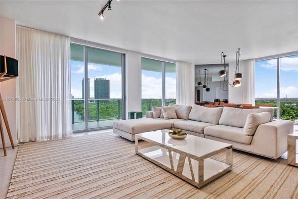 Interior, Living room, Pendant Lights