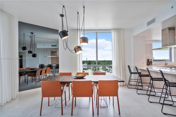 Dining room, Interior, Kitchen, Pendant Lights