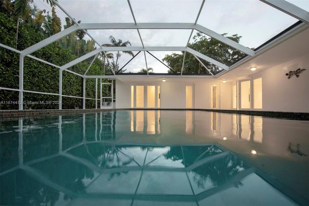 Glass Ceilings, Interior, Pool, Sun Room