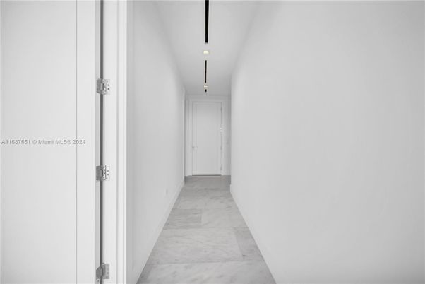 Interior, Marble, Recessed Lighting