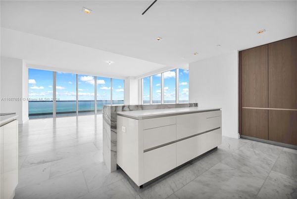 Interior, Kitchen, Marble, Recessed Lighting, Water