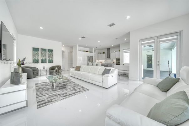 Interior, Kitchen, Living room, Recessed Lighting