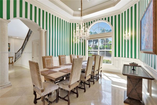 Chandelier, Dining room, Interior, Pendant Lights, Recessed Lighting