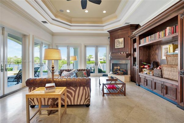 Fireplace, Interior, Living room, Recessed Lighting
