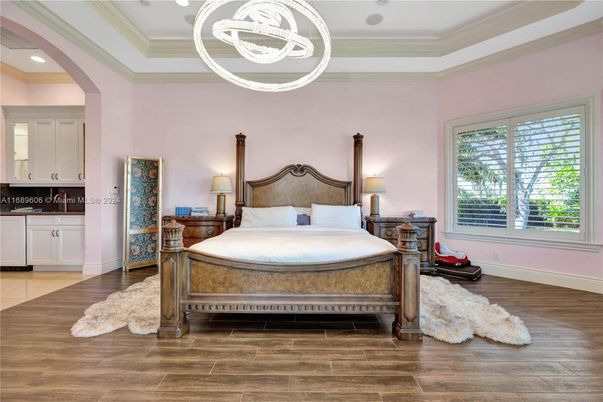 Bedroom, Interior, Pendant Lights, Recessed Lighting, Wood Texture Flooring