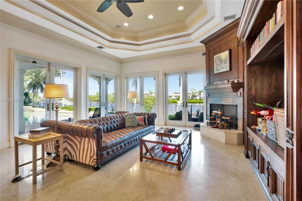 Fireplace, Interior, Living room, Recessed Lighting
