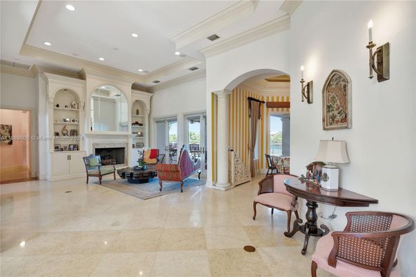 Fireplace, Interior, Living room, Recessed Lighting
