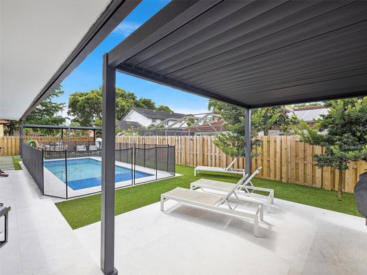 Backyard, Exterior, Pool