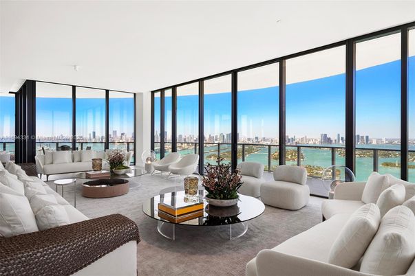Interior, Living room, Water