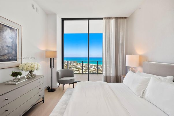 Bedroom, Interior, Water, Wood Texture Flooring