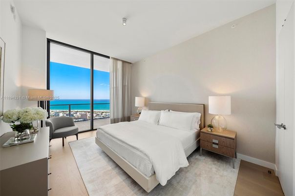 Bedroom, Interior, Water, Wood Texture Flooring