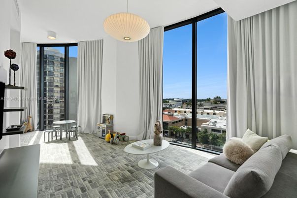 Interior, Living room, Pendant Lights