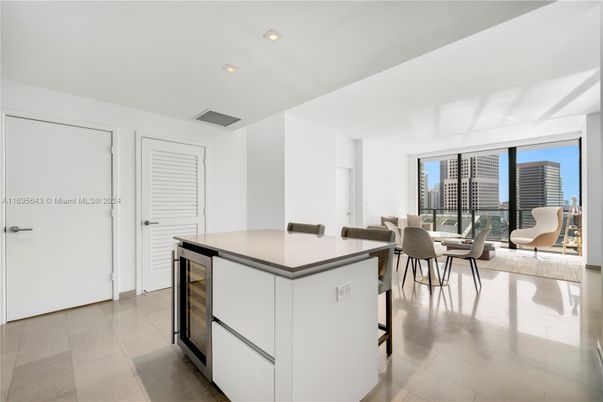 Dining room, Interior, Recessed Lighting