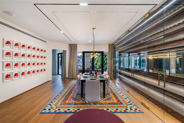 Interior, Pendant Lights, Recessed Lighting, Wood Texture Flooring