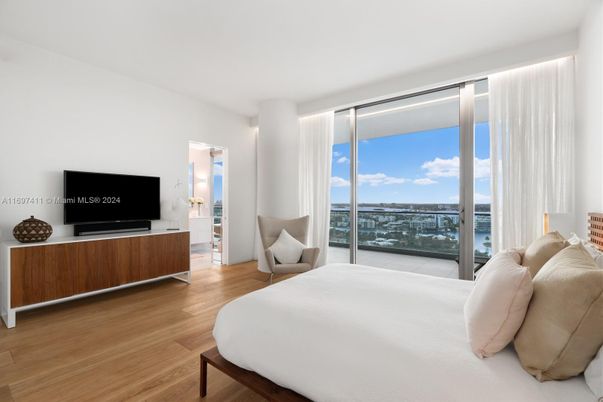 Bedroom, Interior, Water, Wood Texture Flooring