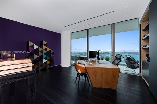 Home Office, Interior, Recessed Lighting, Water, Wood Texture Flooring