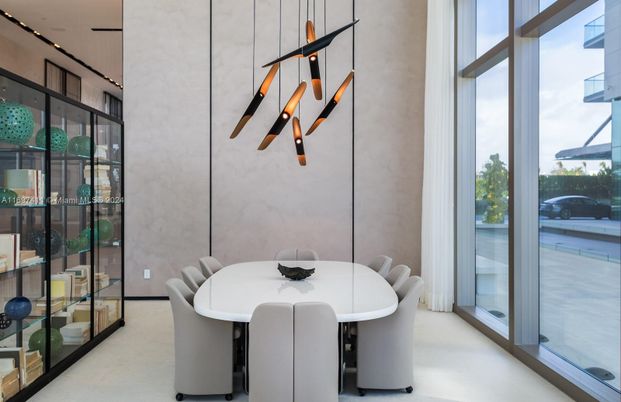 Dining room, Interior, Pendant Lights