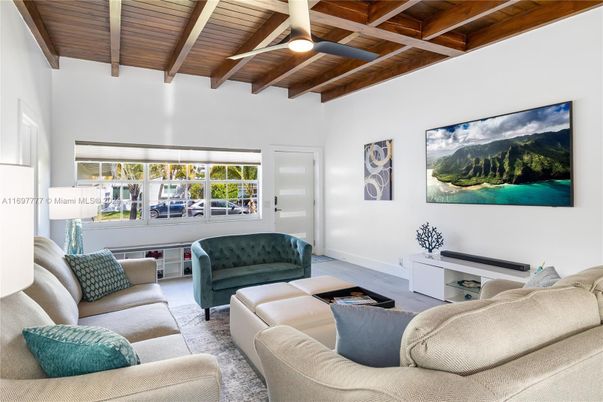 Interior, Living room, Wooden Beams, Wooden Ceilings
