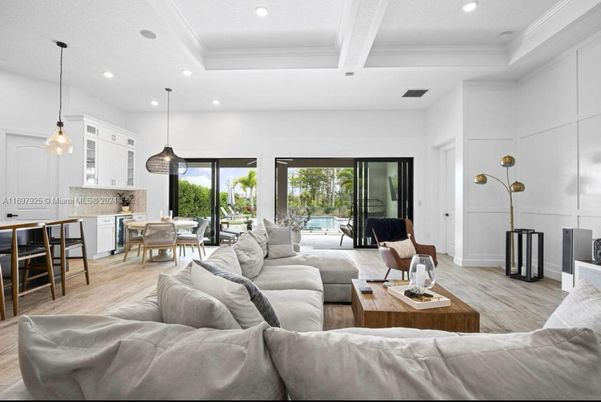 Dining room, Interior, Kitchen, Living room, Pendant Lights, Recessed Lighting, Wood Texture Flooring