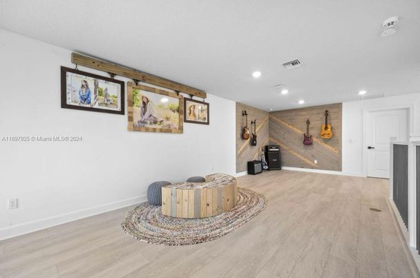 Interior, Recessed Lighting, Wood Texture Flooring, Wooden Walls