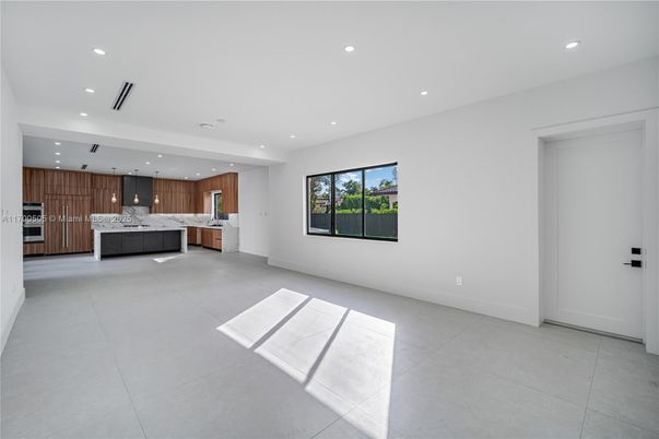 Interior, Kitchen, Recessed Lighting