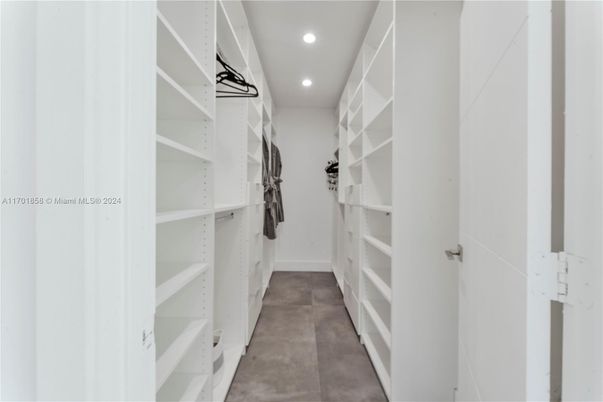 Interior, Recessed Lighting, Walk-in Closets